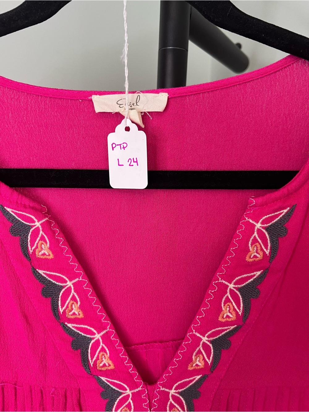 Easel Sz S Pink Embroidered Boho Peasant Blouse Balloon Sleeve Rayon - Picture 11 of 11